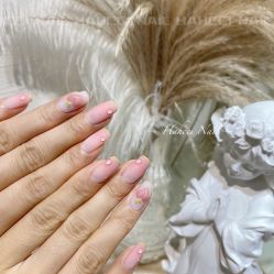 -花岐款式专研健康美甲沙龙