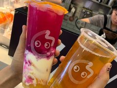 红果小姐姐-CoCo都可(恒隆456店)