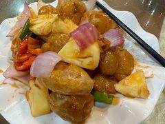 酸甜咕噜肉-长润·濑尿烧鹅