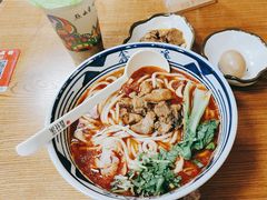 -鑫花溪牛肉米粉(凤凰街创始总店)