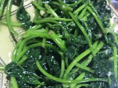 -范饭椰林川湘味海鲜·椰子鸡(三亚湾椰梦长廊店)