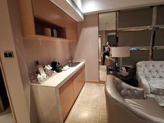 -上海中航虹桥机场泊悦酒店