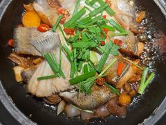 生焖海鲈鱼-茄子恰恰·新云南小炒(钱王街店)