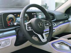 -上海星瀚奔驰4S店(红柳路店)