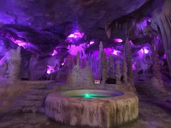 -泉城欧乐堡戏水湾艺术养生温泉