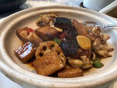 惹味牛蛙煲-海味观(老西门店)