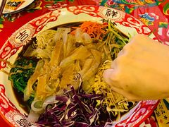 -闯关东东北农家菜(崂山石老人店)