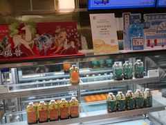 -奈雪的茶(湖滨银泰in77C区PRO店)