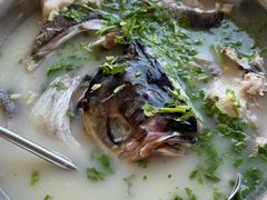 -雪湖煜辰鱼头老店(雪野湖店)