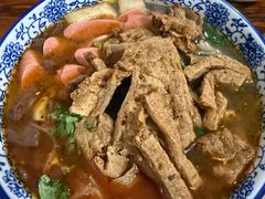 -叶新小吃店(来凤小区总店)