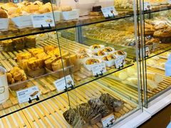 面包甜点陈列柜-巴黎贝甜(大宁国际商业广场店)