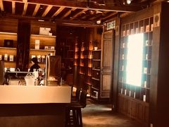 -比顿咖啡(和顺古镇店)