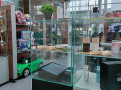 -天津波士信达奔驰4S店(卫津南路店)