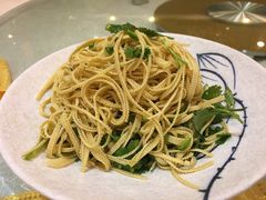 -新粤新疆菜清真餐厅(拱北店)