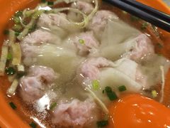 小馄饨-大龙汤包