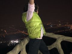 -鬼笑石后山停车场