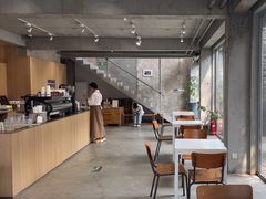 -VOYAGE COFFEE 咖啡烘焙工坊店(798艺术区店)