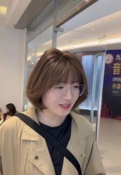 -BULB STUDIO 巴柏明星发型工作室
