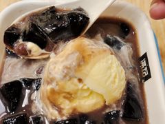 雪山红豆沙烧仙草-满记甜品(苏州中心店)
