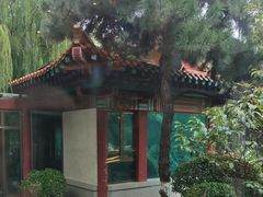 -舜耕山庄四时万和自助餐厅