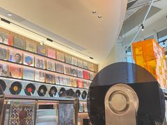 -黑胶星球(华发中城商都店)