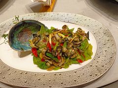 -余欢领鲜火锅(新街口店)