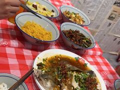 -荆九爷爆炒桥头三嫩(夫子庙店)