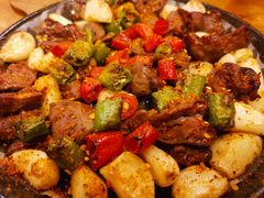 -老东镇啤酒屋海鲜加工·蒸汽海鲜·海鲜烧烤(台东店)