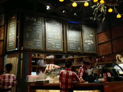 -玛格萝妮(汇智国际商业中心店)