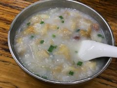 艇仔粥-陈老添美食店(宝华路店)