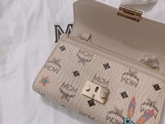 -MCM(比斯特上海购物村店)