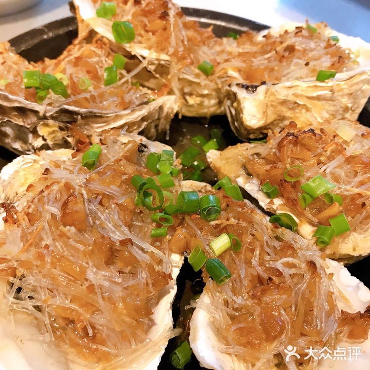 燕儿岛路附近鲁菜馆，回头客真多