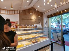 面包甜点陈列柜-珍糕兴(三林店)