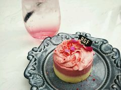 -RGF(巨鹿路店)