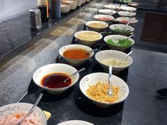 自助调料区-山城鼎重庆老火锅(西安钟楼店)