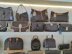 -六六奢品·vintage中古·回收二手奢侈品包包手表首饰(环球港店)