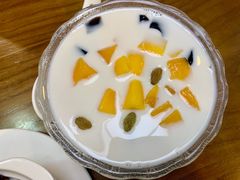 芒果烧仙草-大甜九港式甜品(武林店)