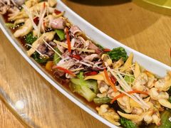 -赶海部落海鲜城(海阳路店)