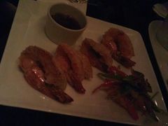 這個可以有，好像叫什麽芝麻蝦-广州四季酒店·天吧·高空酒吧