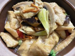 -天天向上素食餐厅(五台山店)