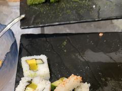 -大中华希尔顿酒店-念自助餐·嗨啤·小龙虾