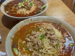 -丁丁猫重庆小面(徐州路店)