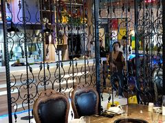 -三人行骨头王火锅(长寿店)