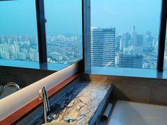 -上海龙之梦万丽酒店