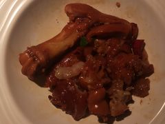 香辣美容蹄-初蓉丨遇见新川菜(亲贤街荣耀店)