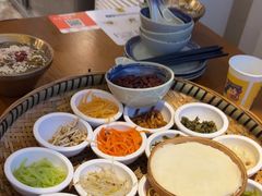 -包整·丝娃娃(一览甲秀楼风景店)