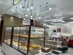 面包甜点陈列柜-奈雪的茶(华侨城创意园店)