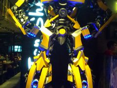 进门摆着的-炭舍干锅·烤鱼(扬名广场店)