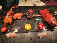 -池畔烧烤自助·海鲜·M秀演出(美高梅度假酒店)