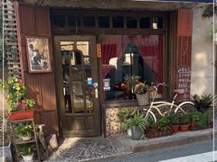 门面-不舍昼夜咖啡馆